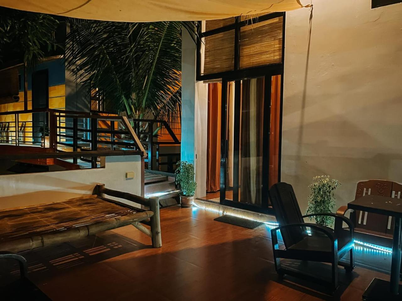 The Bistro House - Loft Unit - Vigan Exterior foto